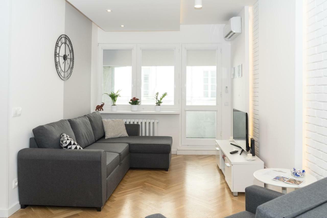 Old Town Grand Theatre Apartment 2 Varşova Dış mekan fotoğraf